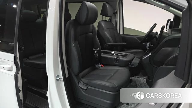 Hyundai Staria 2024 Белый из Кореи, фото 2