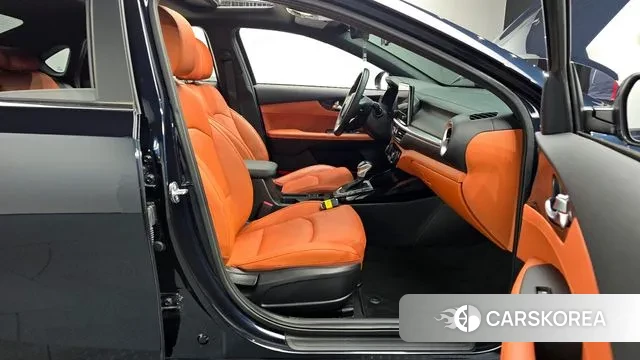 Kia The New K3 2nd generation 2023 Синий из Кореи, фото 2