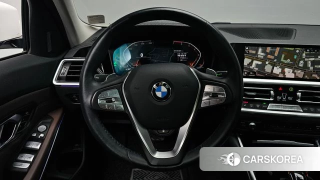BMW 3 Series (G20) 2022 Белый из Кореи, фото 2