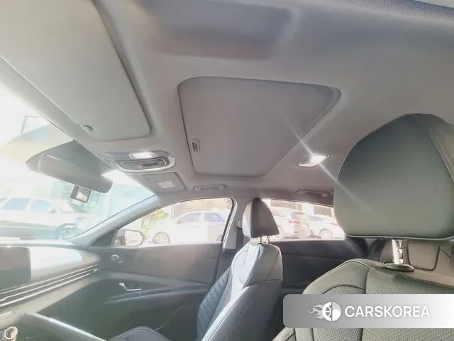 Hyundai The New Avante (CN7) 2023 Серый из Кореи, фото 2