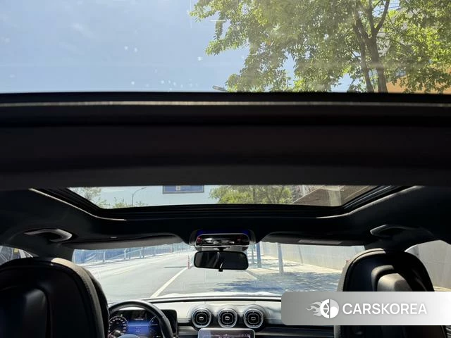Mercedes-Benz C-class PHEV 2023 Белый из Китая, фото 2