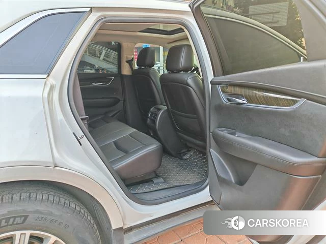Cadillac XT5 2018 Белый из Китая, фото 2
