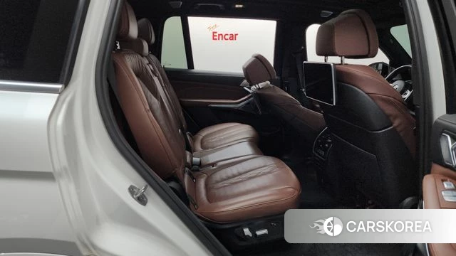 BMW X7 (G07) 2021 Белый из Кореи, фото 2
