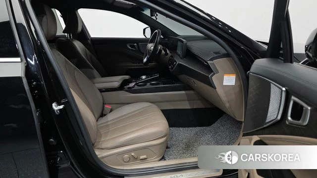 Kia K8 Hybrid 2022 Черный из Кореи, фото 2