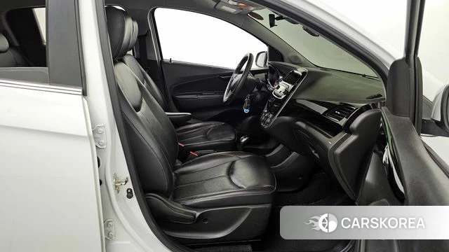 Chevrolet (GM Daewoo) The Next Spark 2018 Белый из Кореи, фото 2