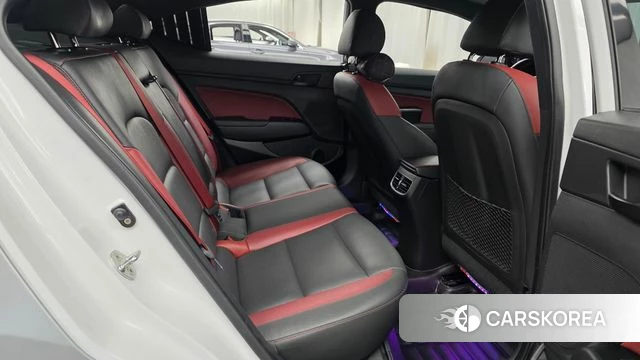 Hyundai Avante AD 2018 Серебряный из Кореи, фото 2