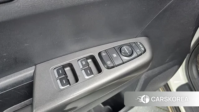 Kia Sportage The Bold 2018 Белый из Кореи, фото 2