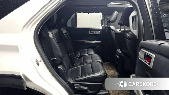 Ford Explorer 6th Generation 2020 Белый из Кореи, фото 2