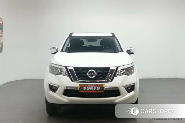 Nissan Tuda 2023 Белый из Китая, фото 2