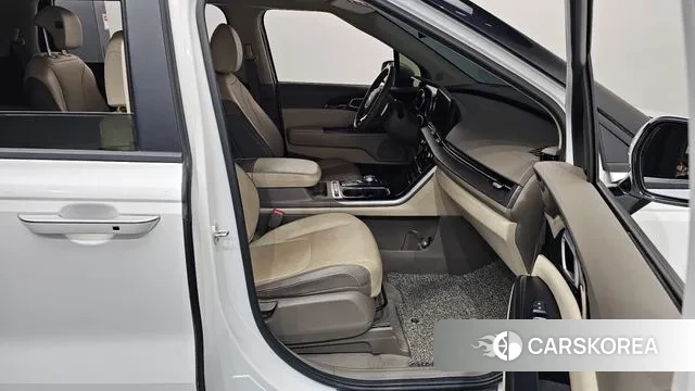 Kia Carnival 4th generation 2020 Белый из Кореи, фото 2