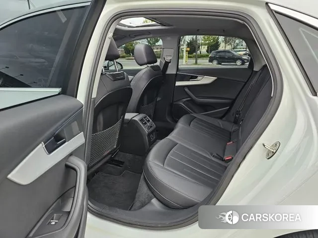 Audi A4 (B9) 2020 Белый из Кореи, фото 2