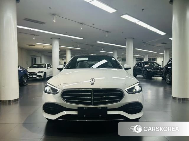 Mercedes-Benz Class C 2026 Белый из Китая, фото 2