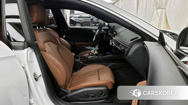 Audi A5 (F5) 2021 Белый из Кореи, фото 2