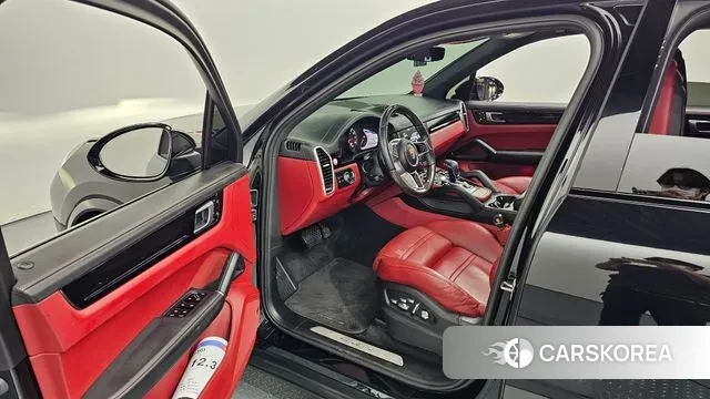 Porsche Cayenne (PO536) 2020 Черный из Кореи, фото 2