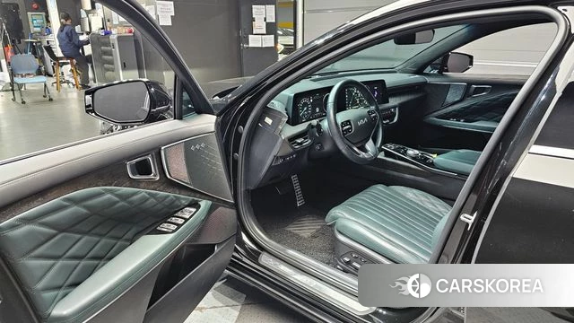 Kia K8 Hybrid 2023 Серый из Кореи, фото 2