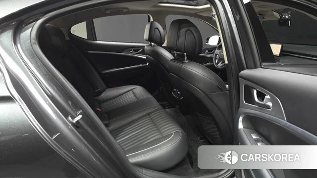 Genesis The New G70 2021 Серый из Кореи, фото 2
