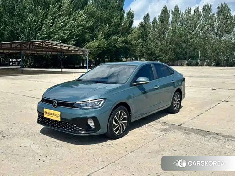 Volkswagen Lavida 2023 Синий из Китая, фото 2
