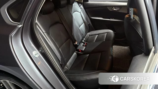 Kia Come New K3 2021 Серый из Кореи, фото 2