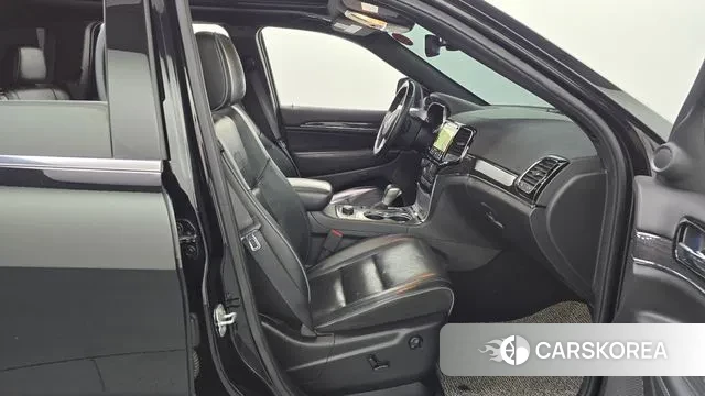 Jeep Grand Cherokee 2019 Черный из Кореи, фото 2