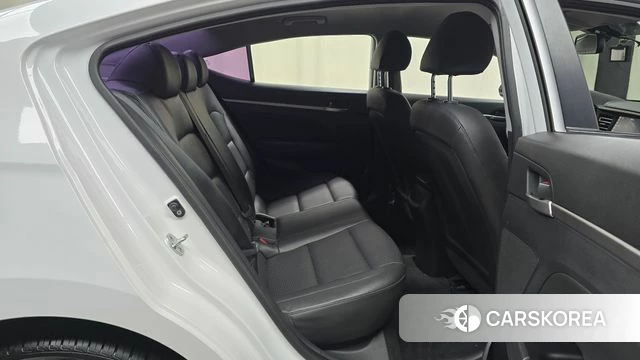 Hyundai The New Avante AD 2019 Белый из Кореи, фото 2