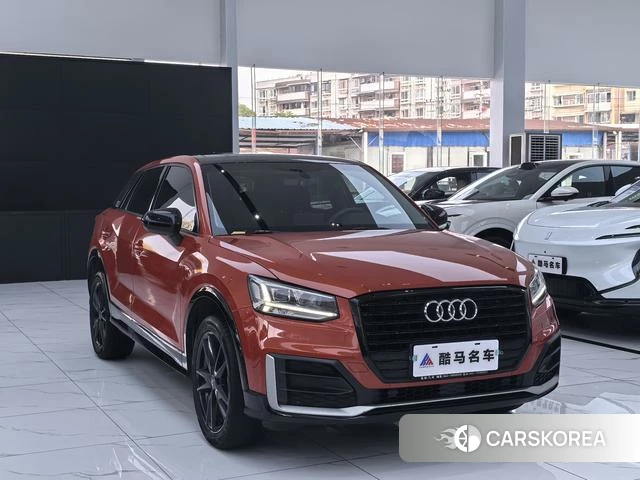 Audi Q2L 2021 Оранжевый из Китая, фото 2