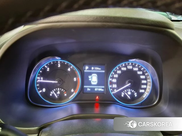 Hyundai Kona 2020 Серый из Кореи, фото 2