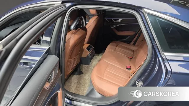 Audi A6 (C8) 2021 Синий из Кореи, фото 2