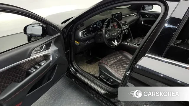 Genesis G70 2019 Черный из Кореи, фото 2