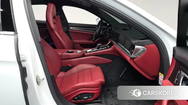 Porsche Panamera (971) 2023 Белый из Кореи, фото 2