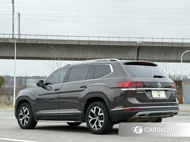 Volkswagen Tourang 2018 Коричневый из Китая, фото 2