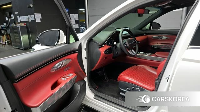 Genesis GV70 2022 Белый из Кореи, фото 2