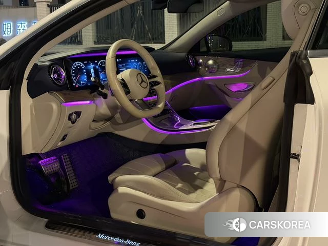 Mercedes-Benz E-class (imported) 2021 Белый из Китая, фото 2