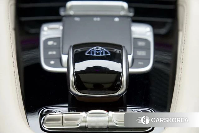 Mercedes-Benz Maybach GLS 2024 Черный из Китая, фото 2