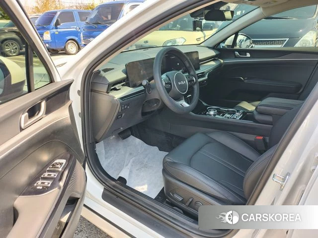 Kia The New K5 3rd generation 2025 Белый из Кореи, фото 2