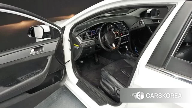 Hyundai Sonata New Rise 2019 Белый из Кореи, фото 2