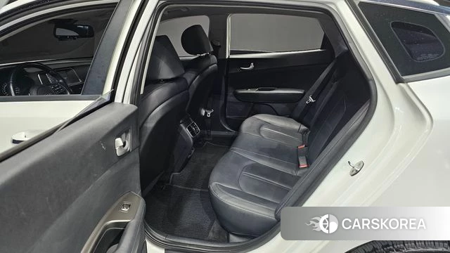 Kia The New K5 2nd generation 2018 Белый из Кореи, фото 2