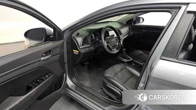 Hyundai Avante AD 2018 Серый из Кореи, фото 2