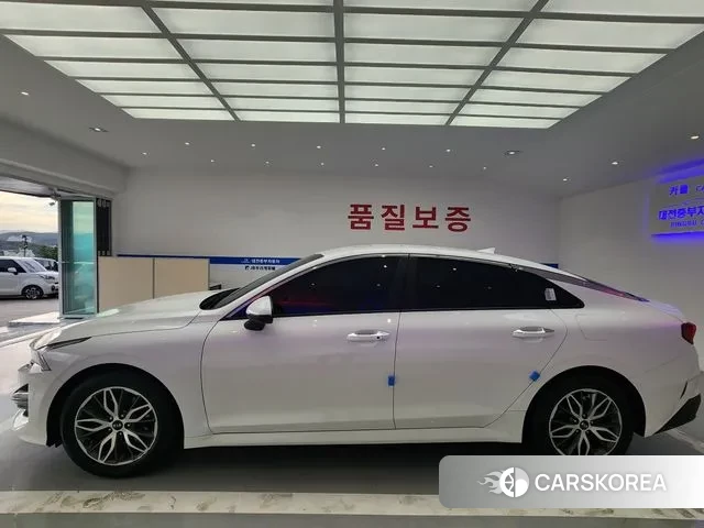 Kia K5 3rd generation 2021 Белый из Кореи, фото 2