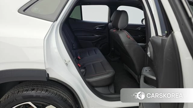 Chevrolet (GM Daewoo) Trax Crossover 2023 Белый из Кореи, фото 2