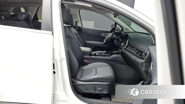 Kia Sportage 5th Generation 2024 Белый из Кореи, фото 2