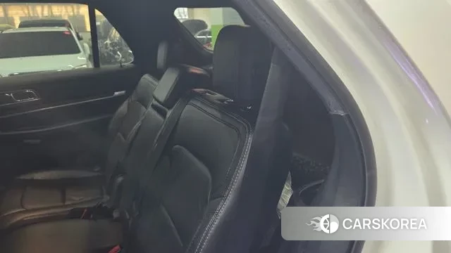 Ford Explorer 2018 Белый из Кореи, фото 2