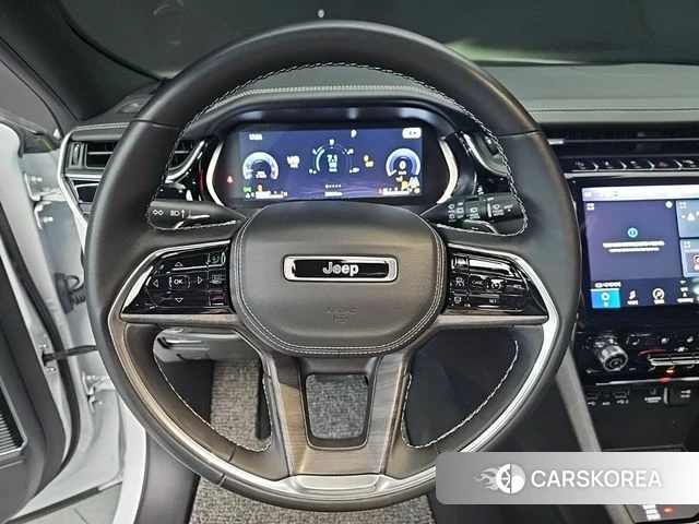 Jeep Grand Cherokee (WL) 2022 Белый из Кореи, фото 2