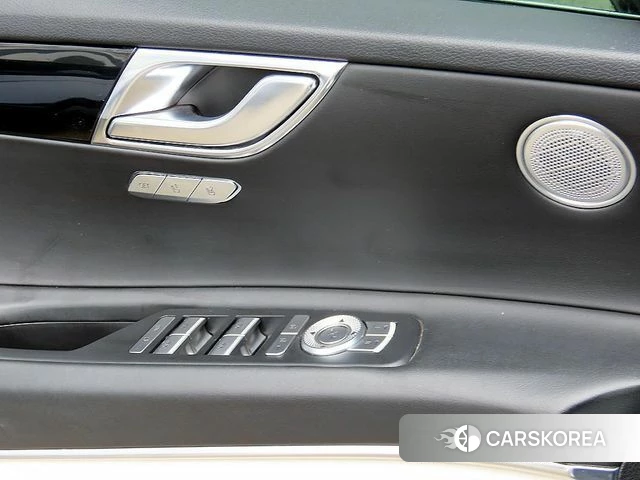 Genesis GV80 2022 Белый из Кореи, фото 2