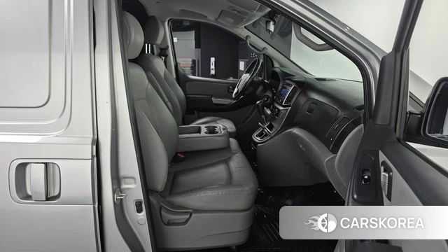 Hyundai The New Grand Starex 2020 Серебряный из Кореи, фото 2