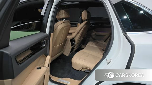 Porsche Cayenne (PO536) 2023 Белый из Кореи, фото 2