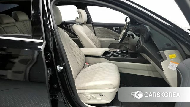 Kia K8 Hybrid 2022 Черный из Кореи, фото 2