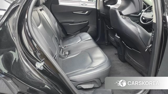 Kia EV6 2021 Черный из Кореи, фото 2