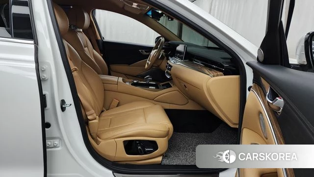 Kia The New K9 2nd generation 2022 Белый из Кореи, фото 2