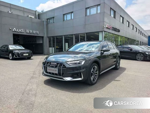 Audi A4 (import) 2021 Темно-серый из Китая, фото 2