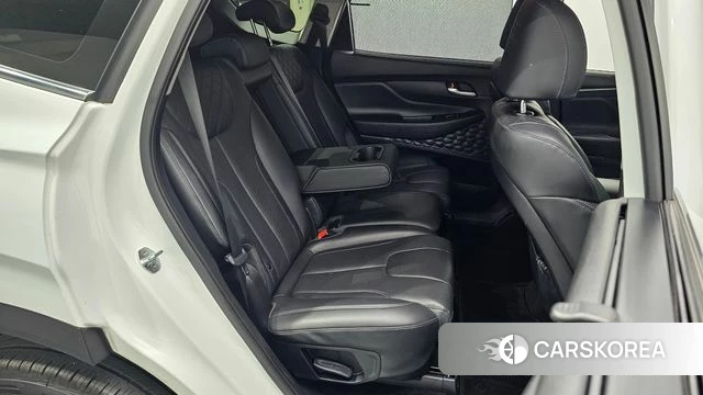 Hyundai The New Santa Fe 2022 Белый из Кореи, фото 2